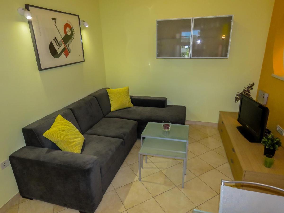 Apartment Palmic Ловран Екстер'єр фото